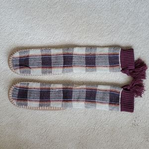 Women's slippers socks, sz 10. Brand new. Very warm in plaid.